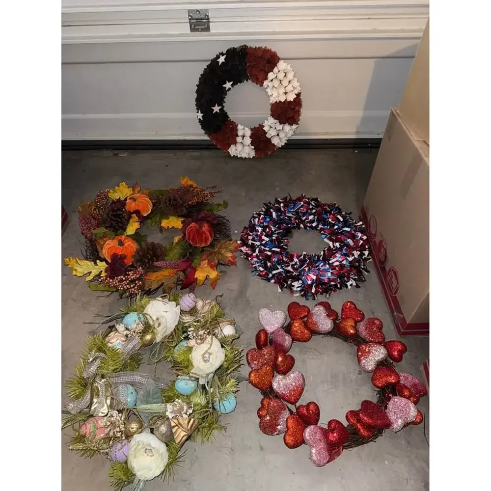5 Assorted Holiday and Seasonal Wreaths